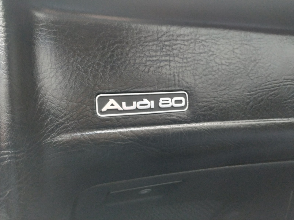 Приємний стайлінг автомобіля або Золотий шильдик Comfort Edition! 3