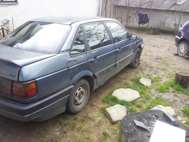 Продам запчастини на Volkswagen Passat B3 3