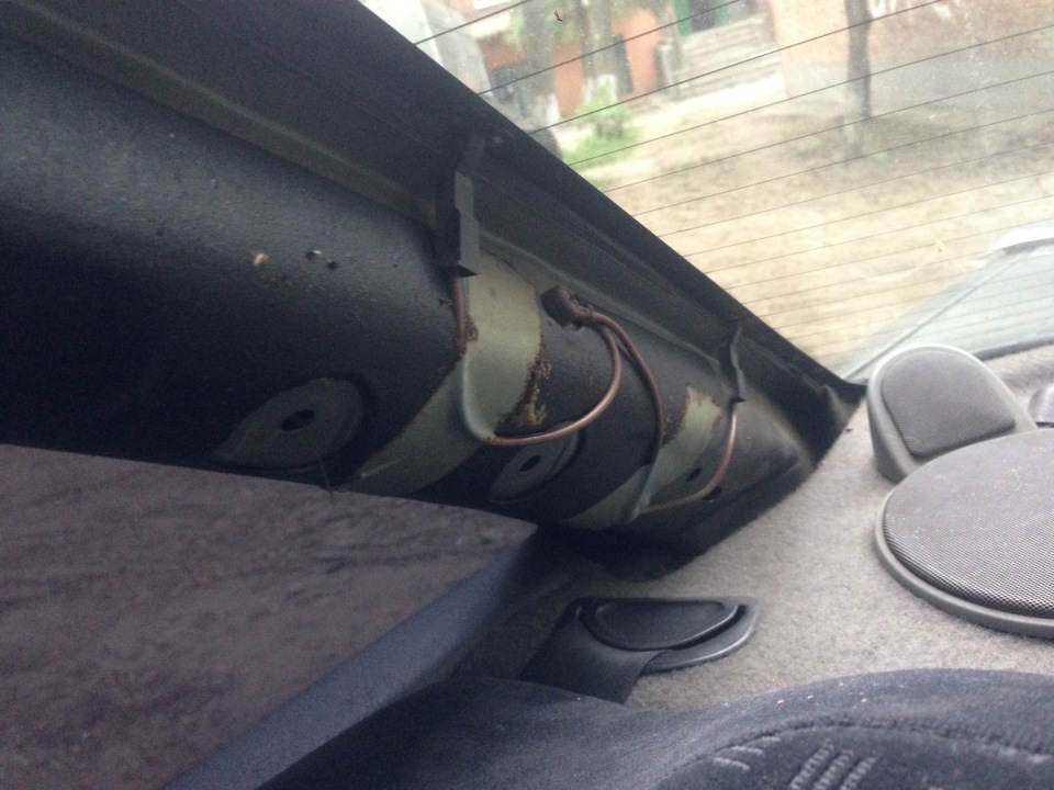 Обігрів заднього скла… (не працює) 3