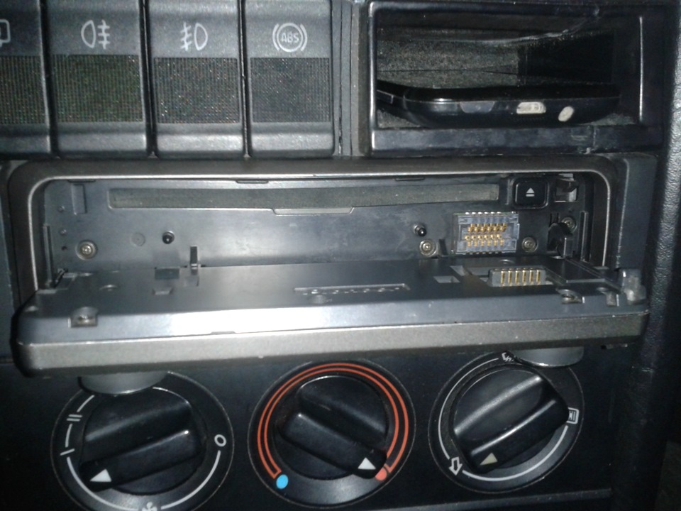 Нова голова Pioneer DEH-P77mp 2