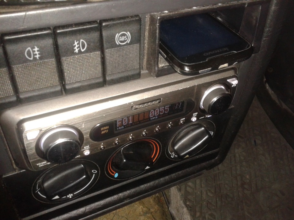 Нова голова Pioneer DEH-P77mp 1
