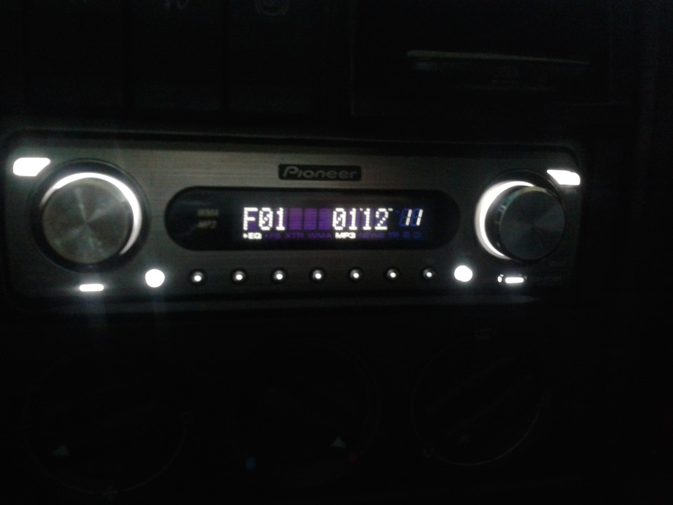Нова голова Pioneer DEH-P77mp 3