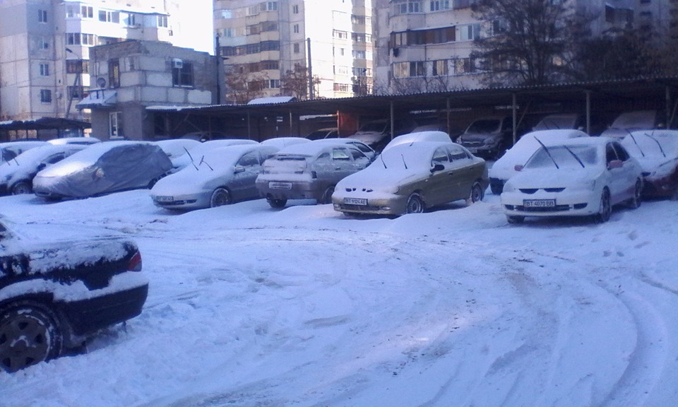 В херсоне валит снег 2