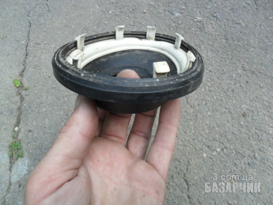 ПИЛЬНИК РУЛЬОВОГО ВАЛУ AUDI 80 2