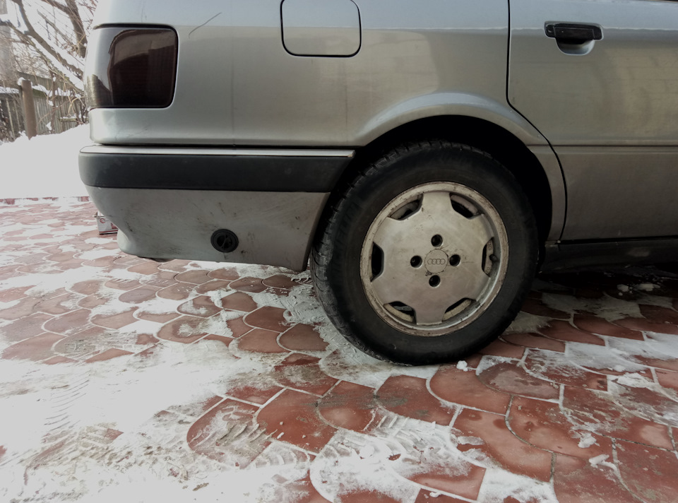 Килимки Audi в Audyuhu 4