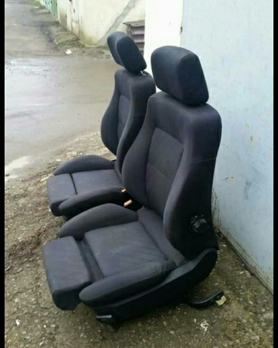 Recaro поставив другові в аудюшку😍 1