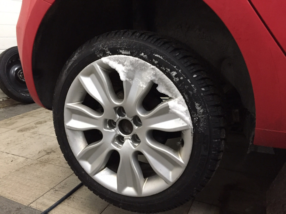 Перевзуємося 205/55 R16 2