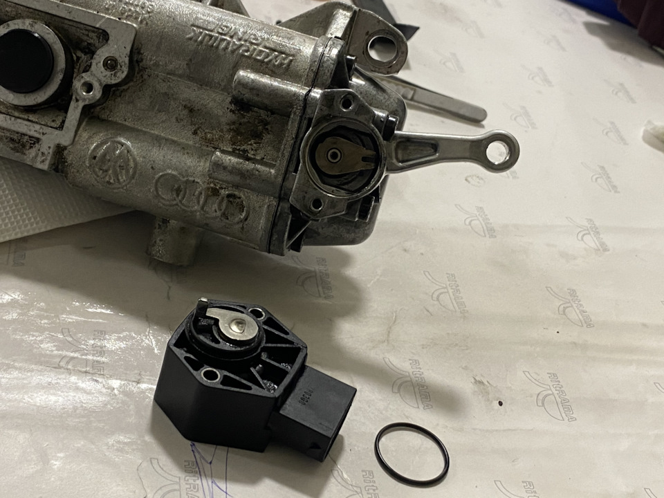 Люфтит робот коробки ds085 Audi A2 085142411E, ремонт. ЧАСТИНА2 5