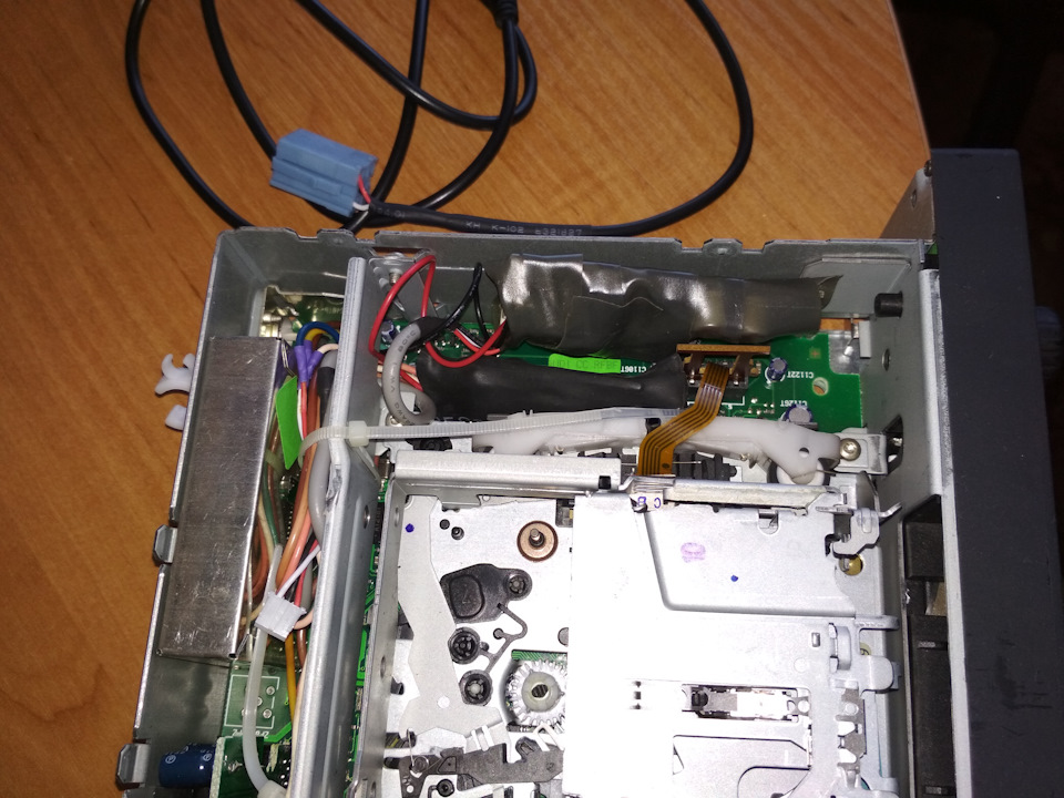 Audi A2 AMF. Audi Chorus 2 (Grundig касетна) дешевий емулятор CD changer + Bluetooth. 3