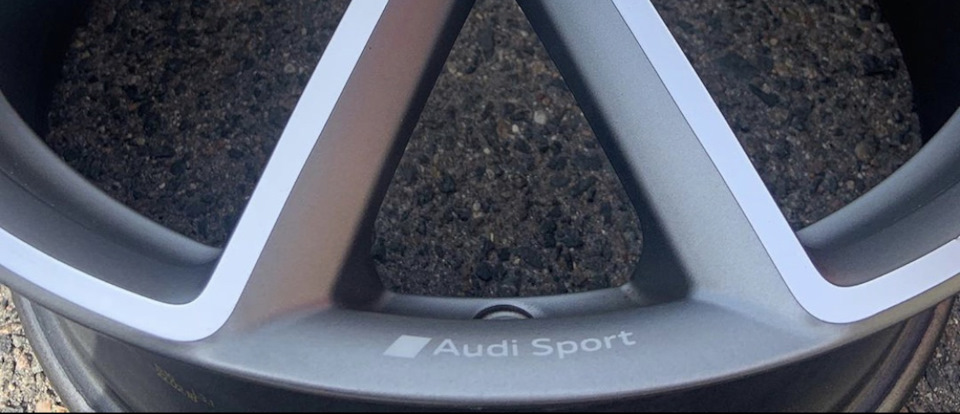 Купівля оригінальних дисків Audi S3 5V Speichen design 8V0 601 025 FE 4