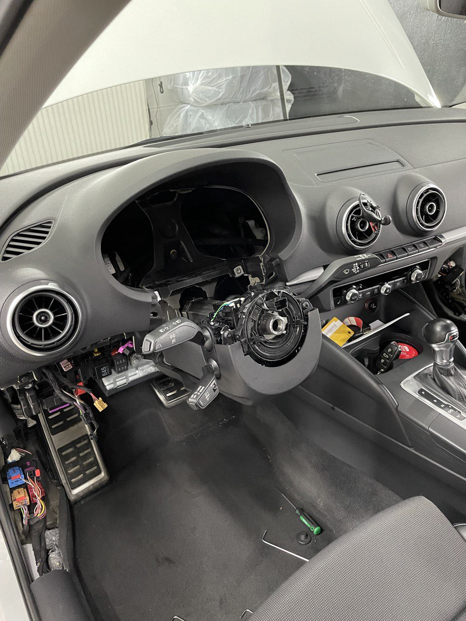 Virtual cockpit 4