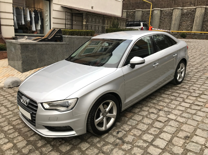 Audi A3 Sedan у продаж 1