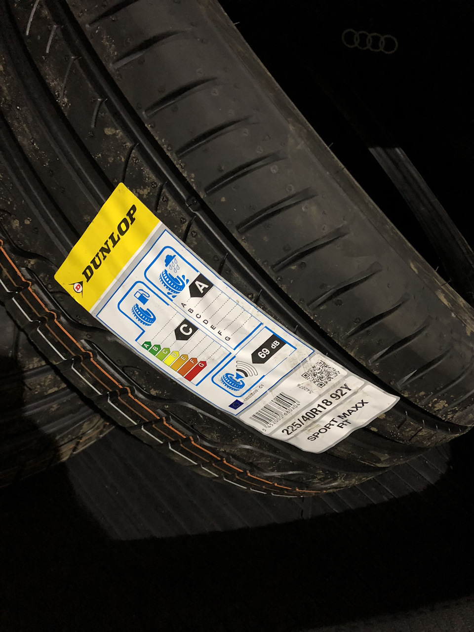 Dunlop Sport Maxx RT 1