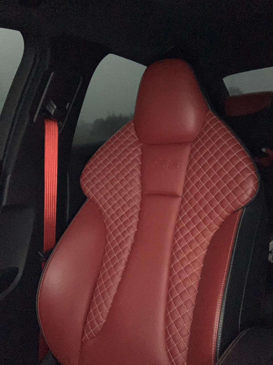 салон audi s3 2