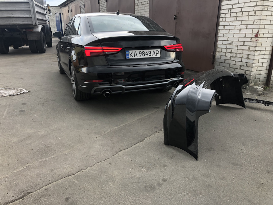 Задній бампер s line 3