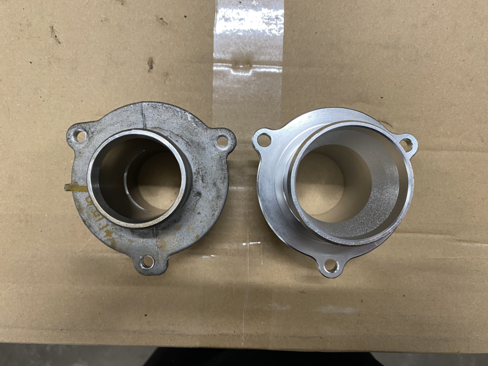 Turbo 2.0 tfsi. Turbo muffler. Inlet pipe 3