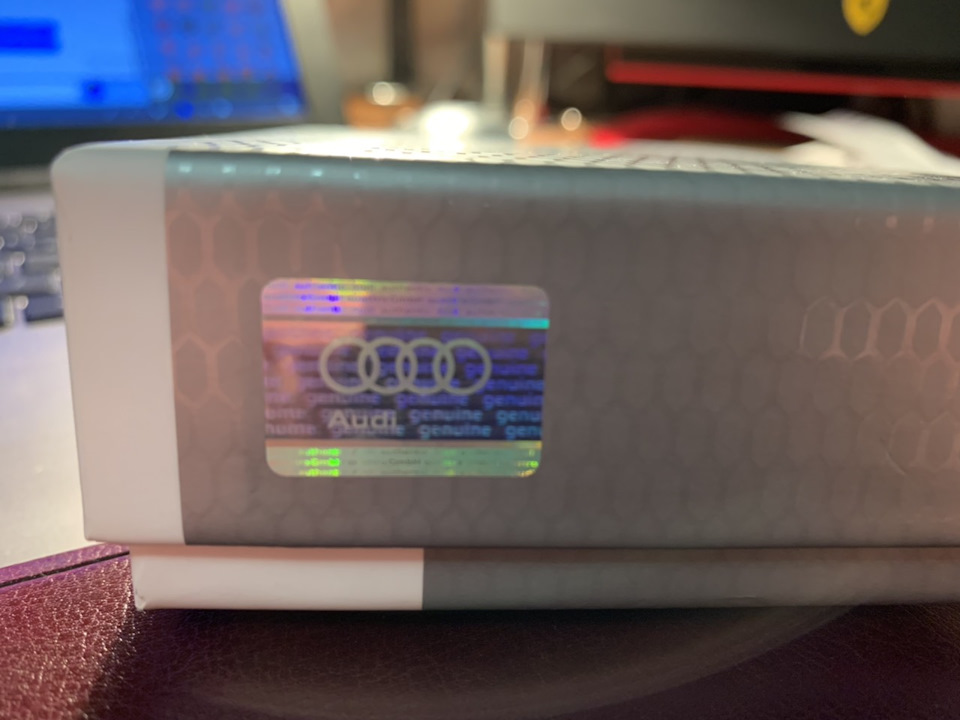 Оригінальний Аксесуар Audi 4