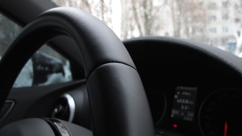 засоби для догляду за шкірою в авто. Meguiar's VS Koch LS 4