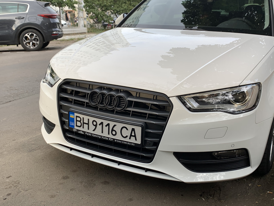 Anti-chrome and de-badge. Трохи колгоспингу у стрічку. 1