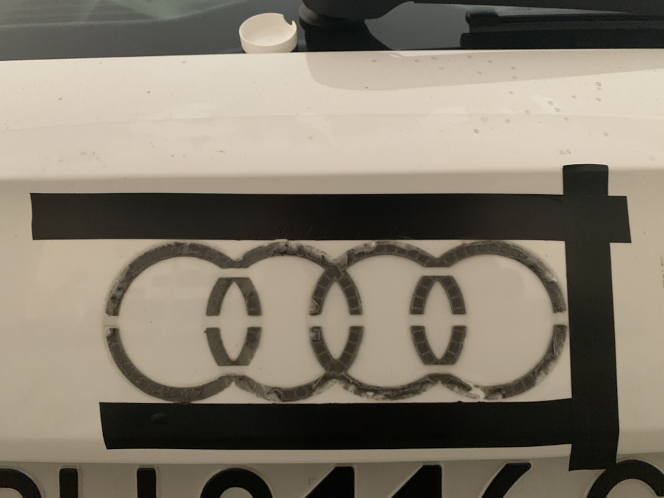 Anti-chrome and de-badge. Трохи колгоспингу у стрічку. 4