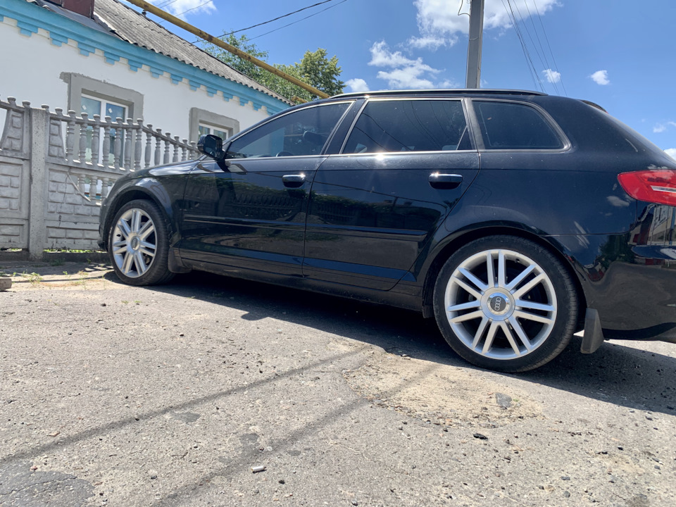 Audi A3 8P R18 Нові Диски 1
