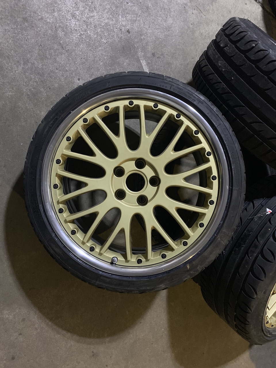 Looking for the summer - 19” BBS 2