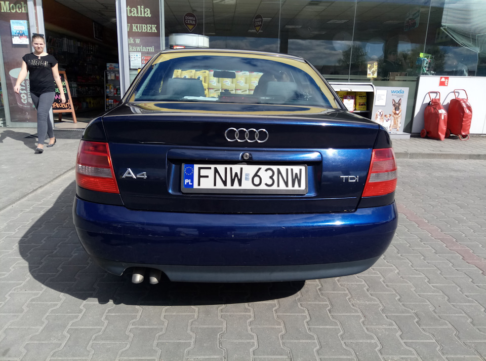 Нова машина Audi A4 1