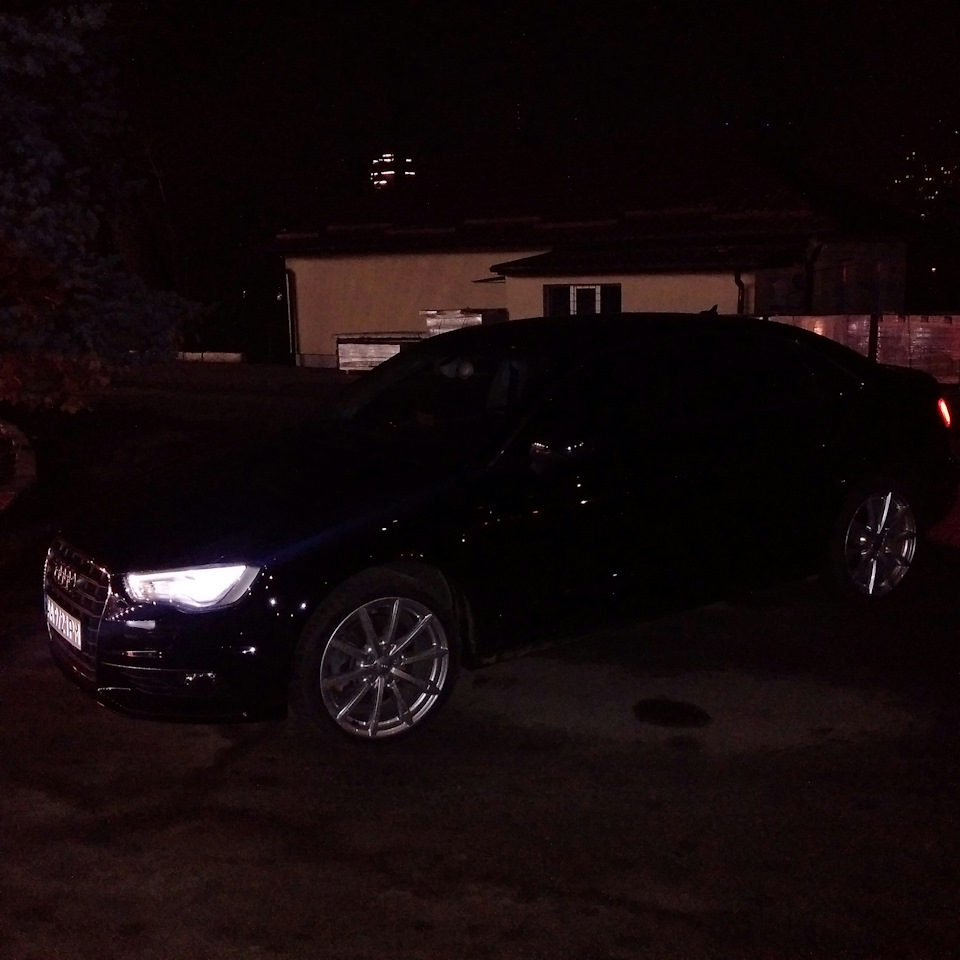 Встановлення адаптивних LED фар на Audi A3 1