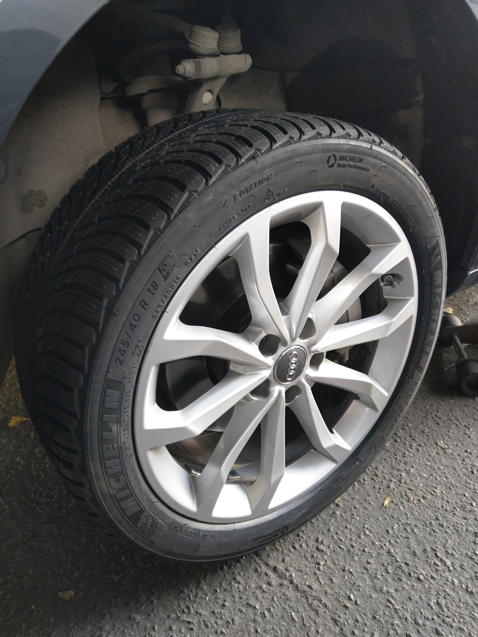 Зимова гума Michelin Pilot Alpin 5 + Датчики тиску 2