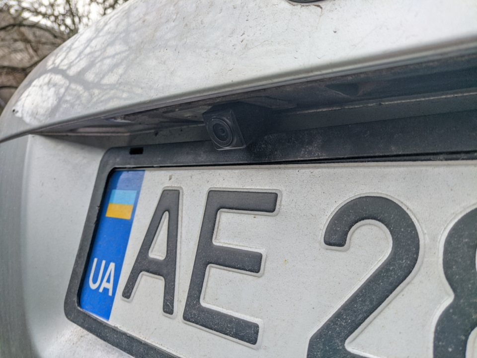 Встановлення камери заднього виду та профілактика моторчика двірника } 2