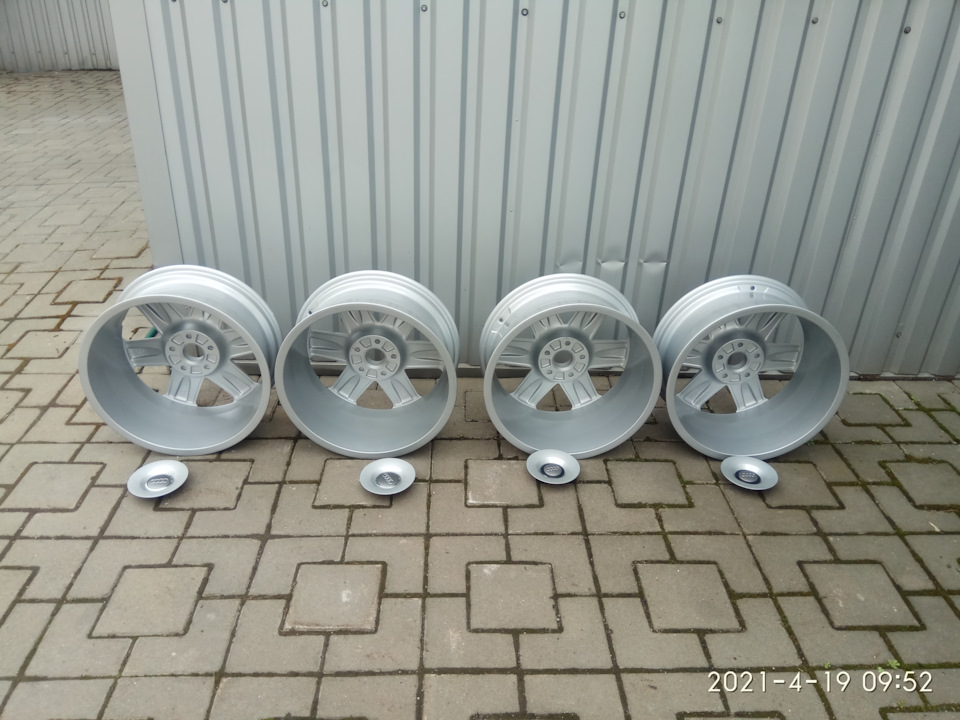 Продам Диски r18 Avus lll 5*112 2