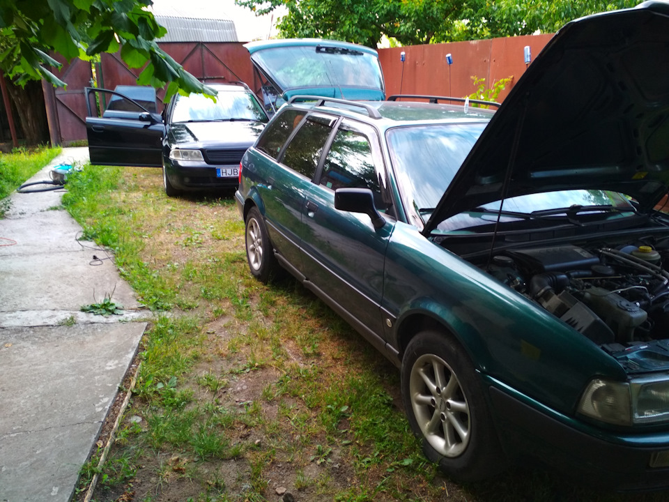 Пару фоток з audi 80b4 avant 1