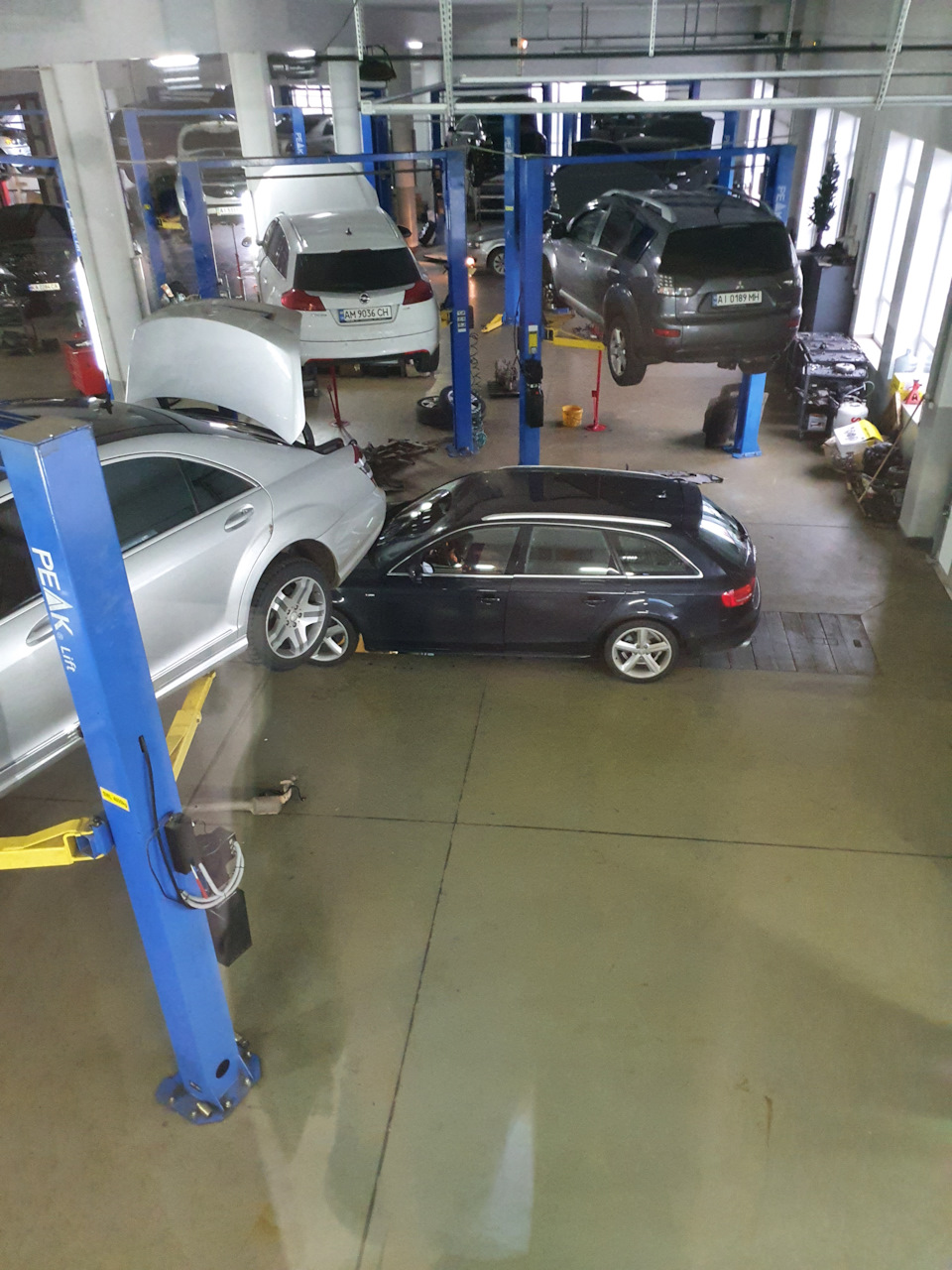 Заміна мастила в АКПП ZF 8HP55 2