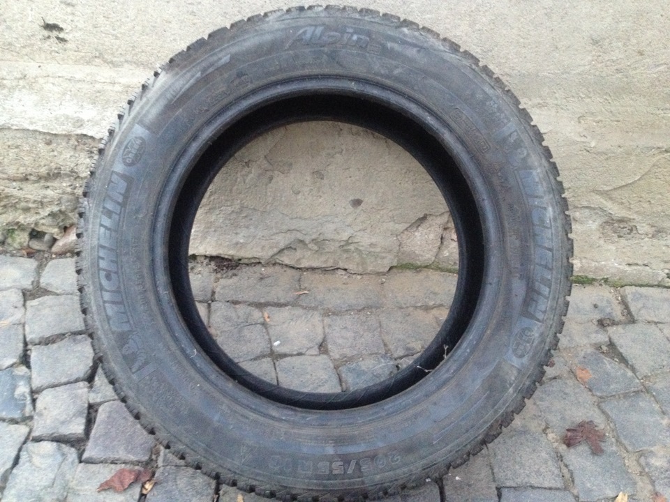 Купив зимові тапки Michelin Alpin A4 1