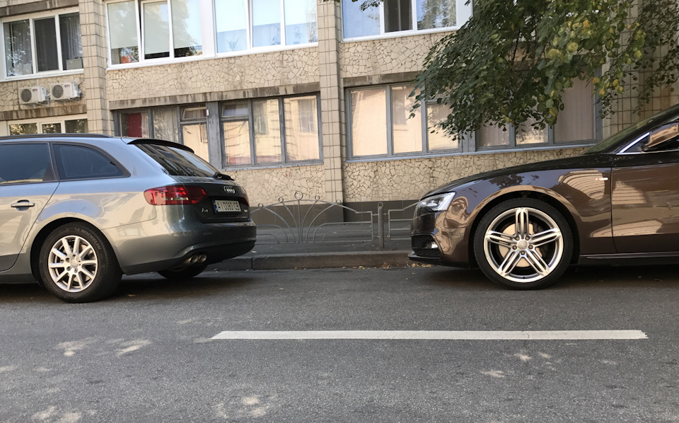 Як вам ці або порадьте тапки для Audi A4 b8 5