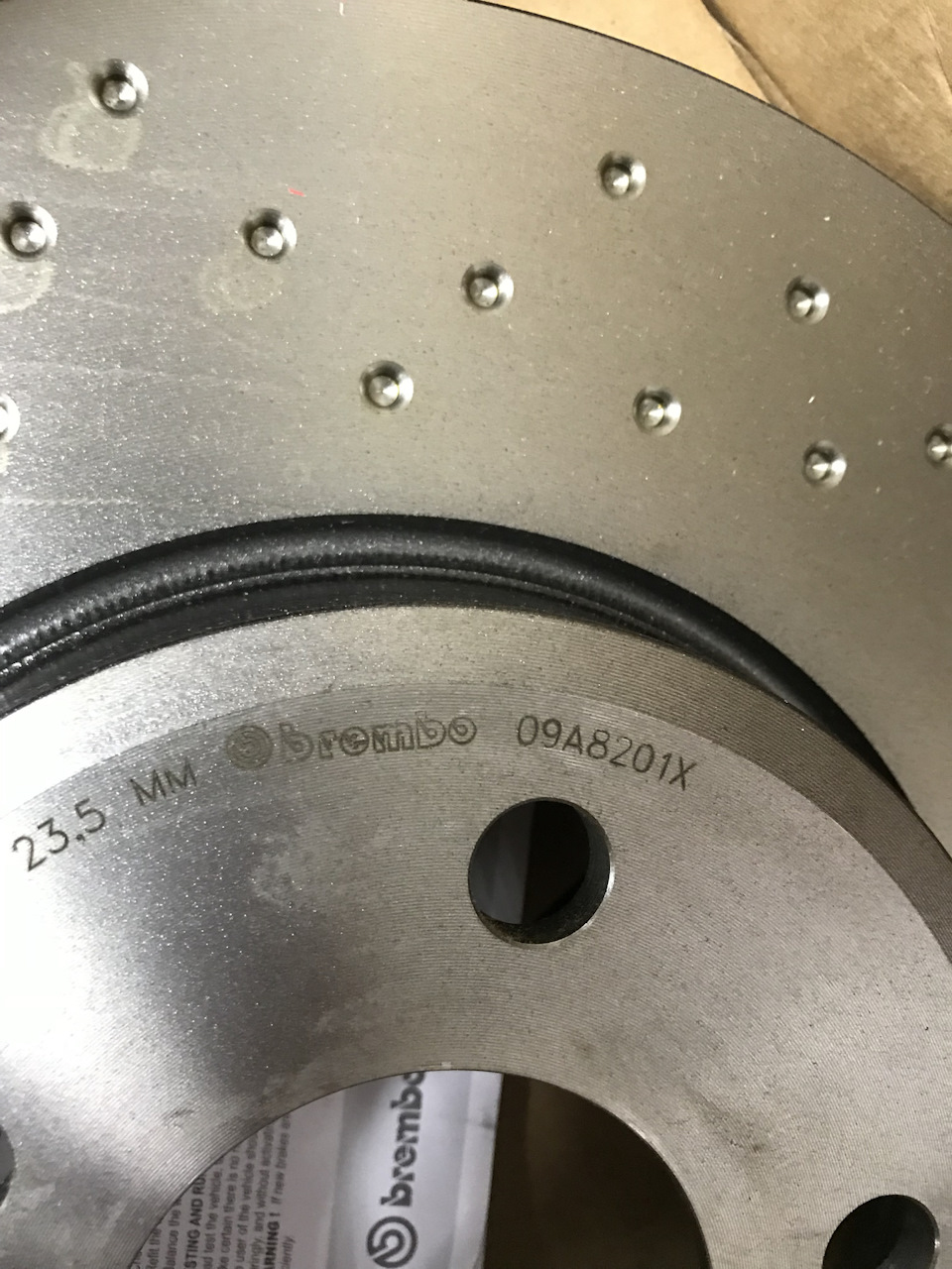 Тормозні диски та колодки Brembo 3