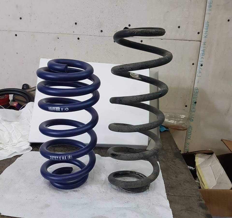 Перша в Україні А4 B9 Avant на Bilstein B8 & H&R 3