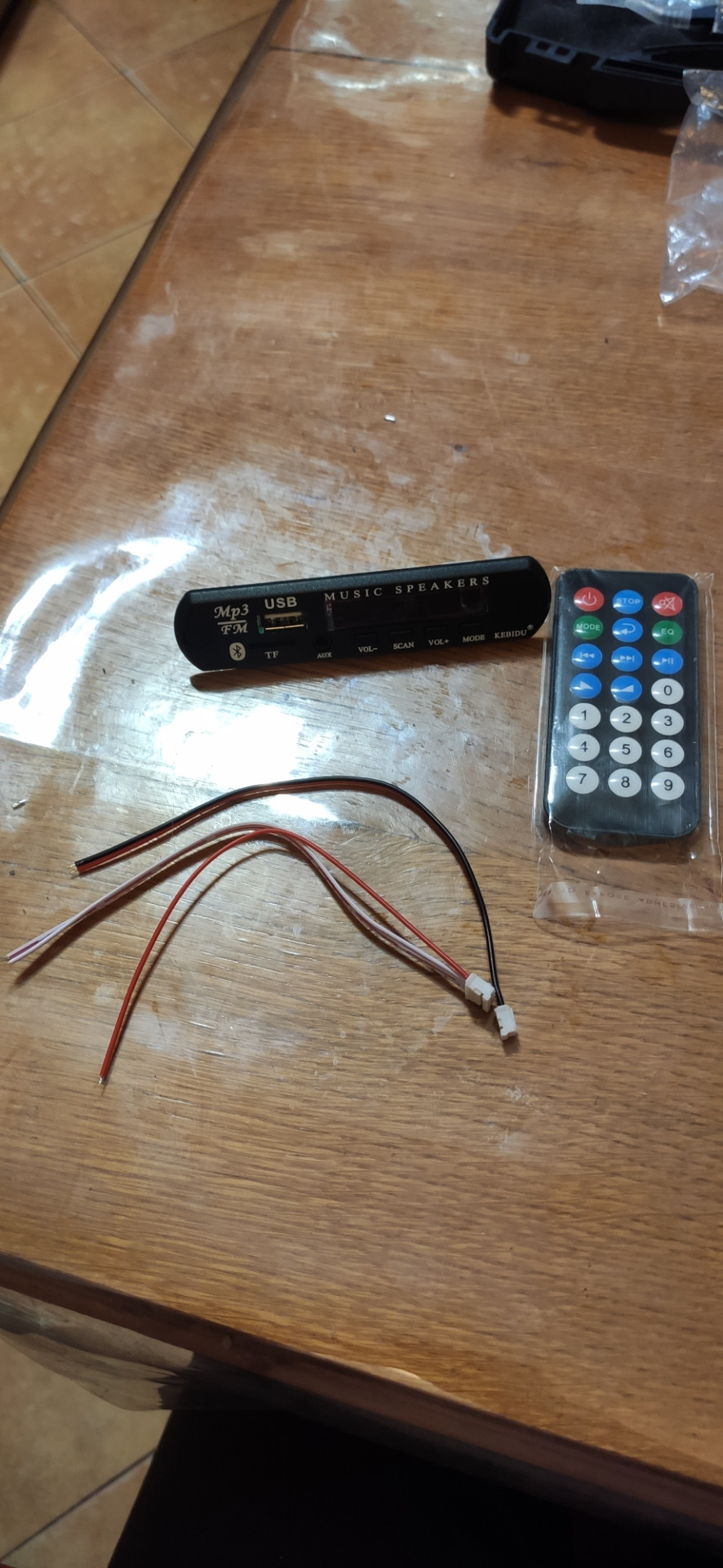 Audi Delta CC + USB + AUX + SD card + Bluetooth 1
