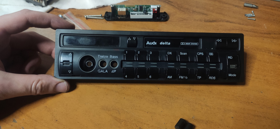 Audi Delta CC + USB + AUX + SD card + Bluetooth V2.0 (ч. 1) 1