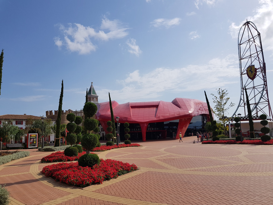 Відвідав Ferrari-land у Салоу (Іспанія) 1
