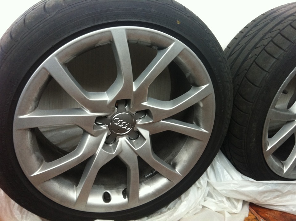 ПРОДАЮ диски з гумою 245 40 R18 3
