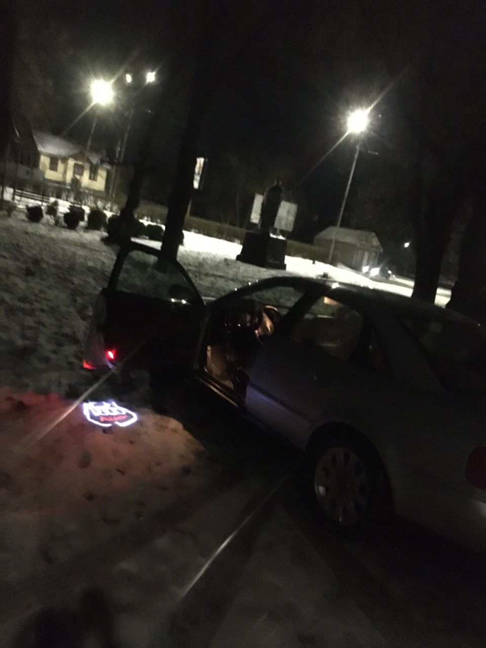Прекція логотипу Audi 2