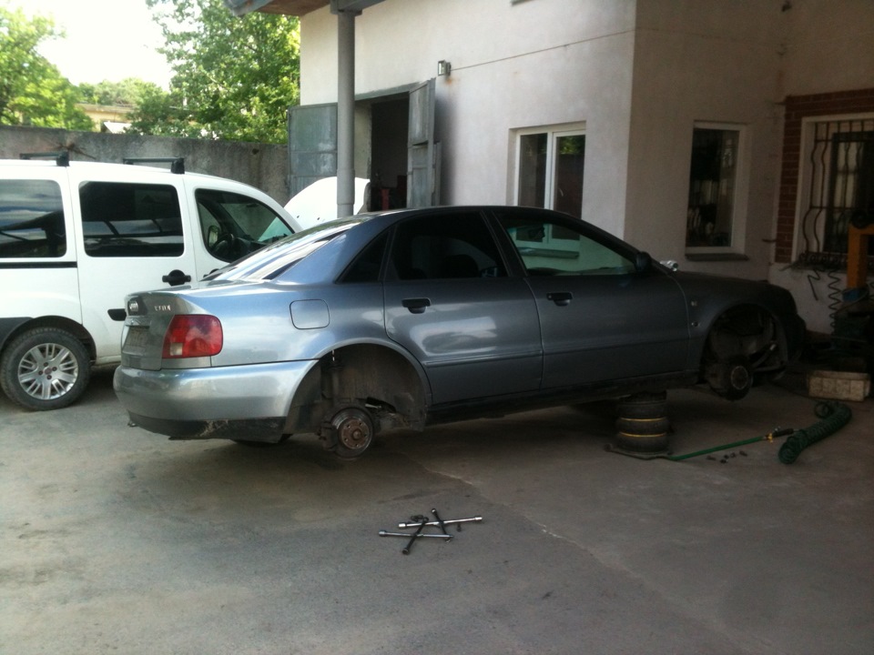 Підфарб, Pirelli Pzero Rosso 225/45 ZR17 - 4шт. 1