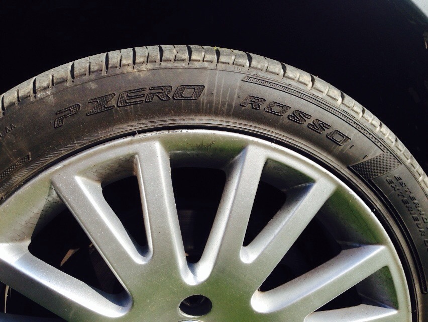 Підфарб, Pirelli Pzero Rosso 225/45 ZR17 - 4шт. 2