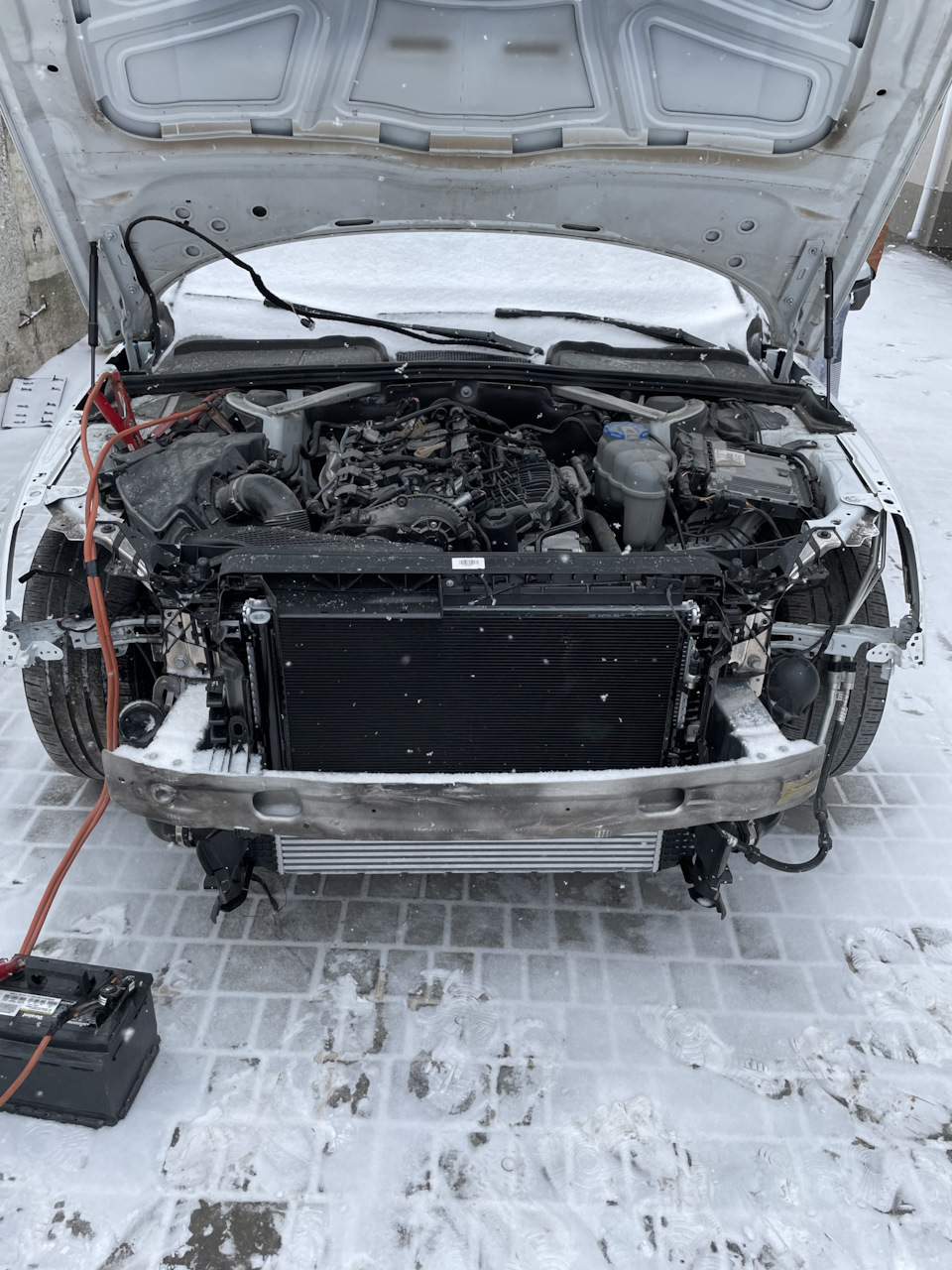A4 B9 не працює вентилятор 1