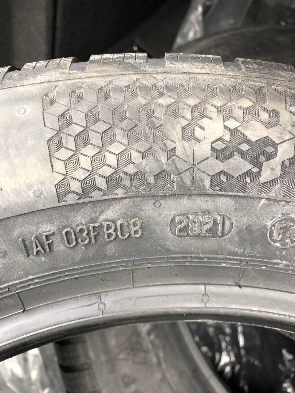 Continental TS870P 2