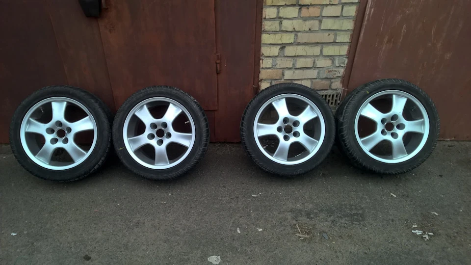 Прикупив диски і перевзувся.