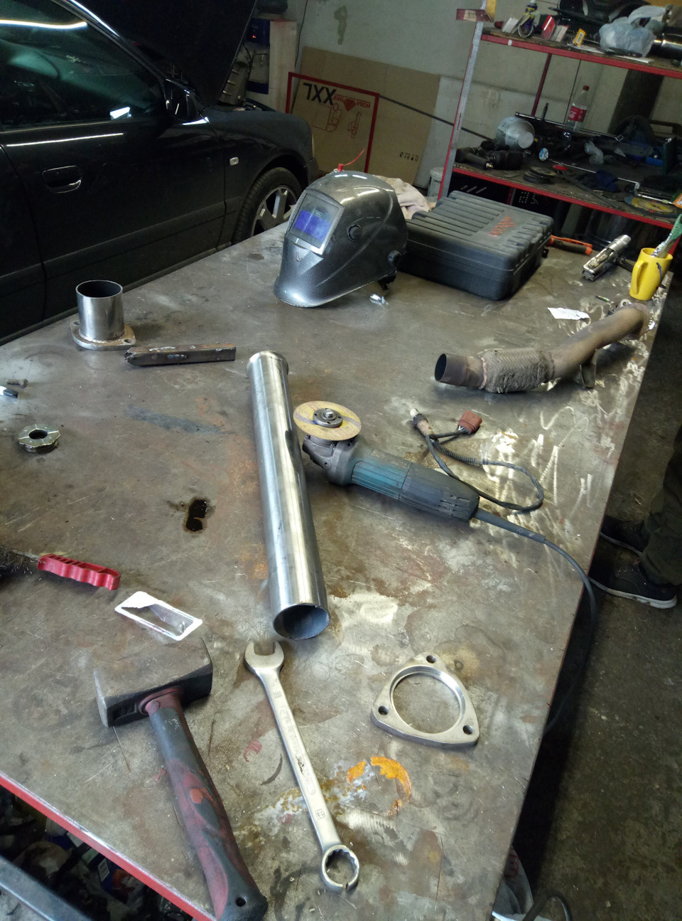 Downpipe для Audi A4B5 1.8TQ 1