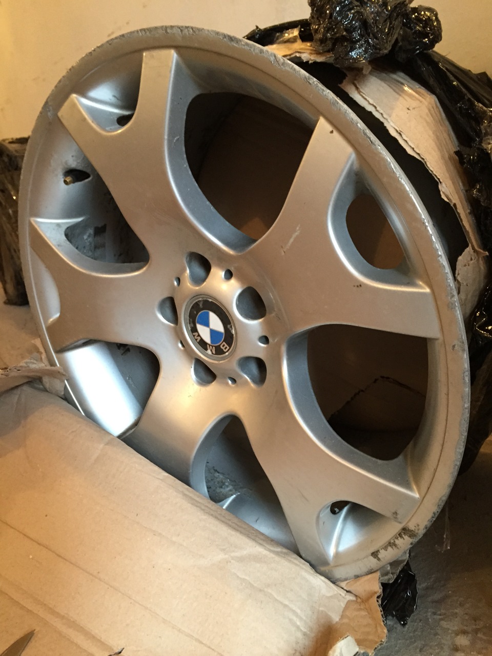 Fitment pt.2 /// BORBET R19 9J - ET48 & 10J - ET45 від BMW X5 / 63 Style 3