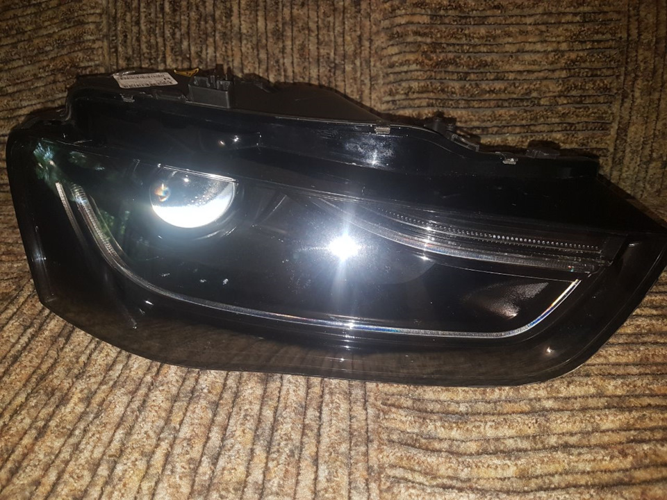 Діліться кодуванням фар рестайлінг A4 B8 3